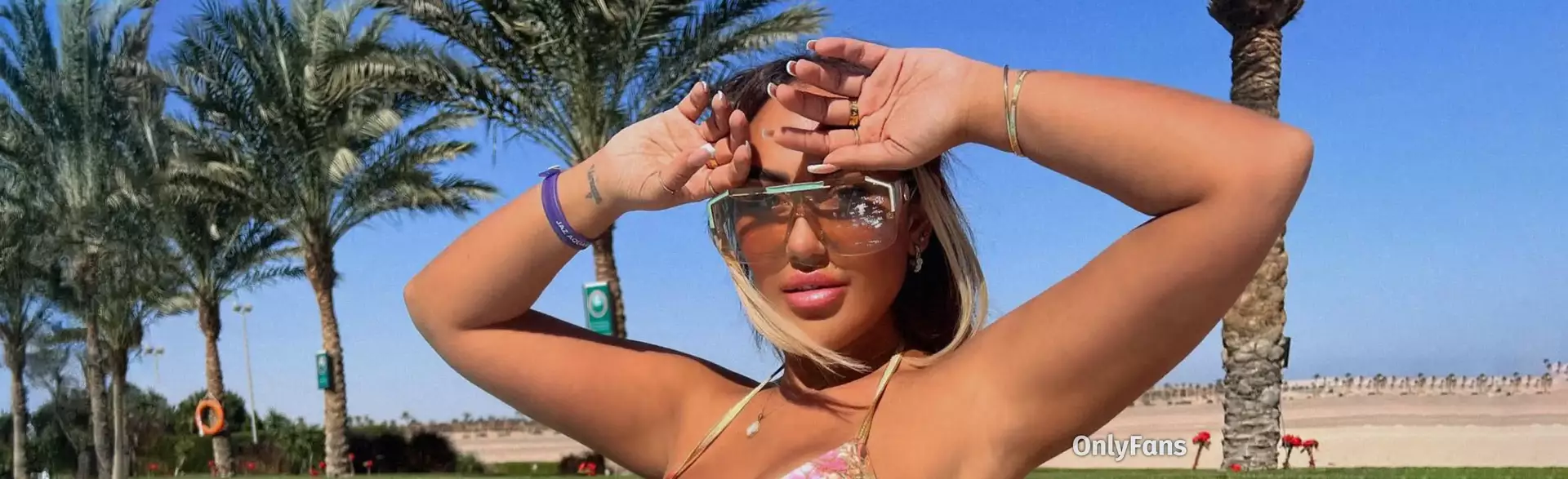 SophieKasaei_Banner_AllScreenSizes_3532x1080