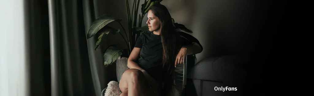Alexandra Ianculescu’s Journey Into an International Artists Program